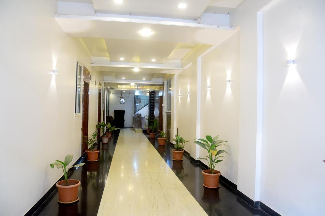 Hotel Parag Pune Esterno foto
