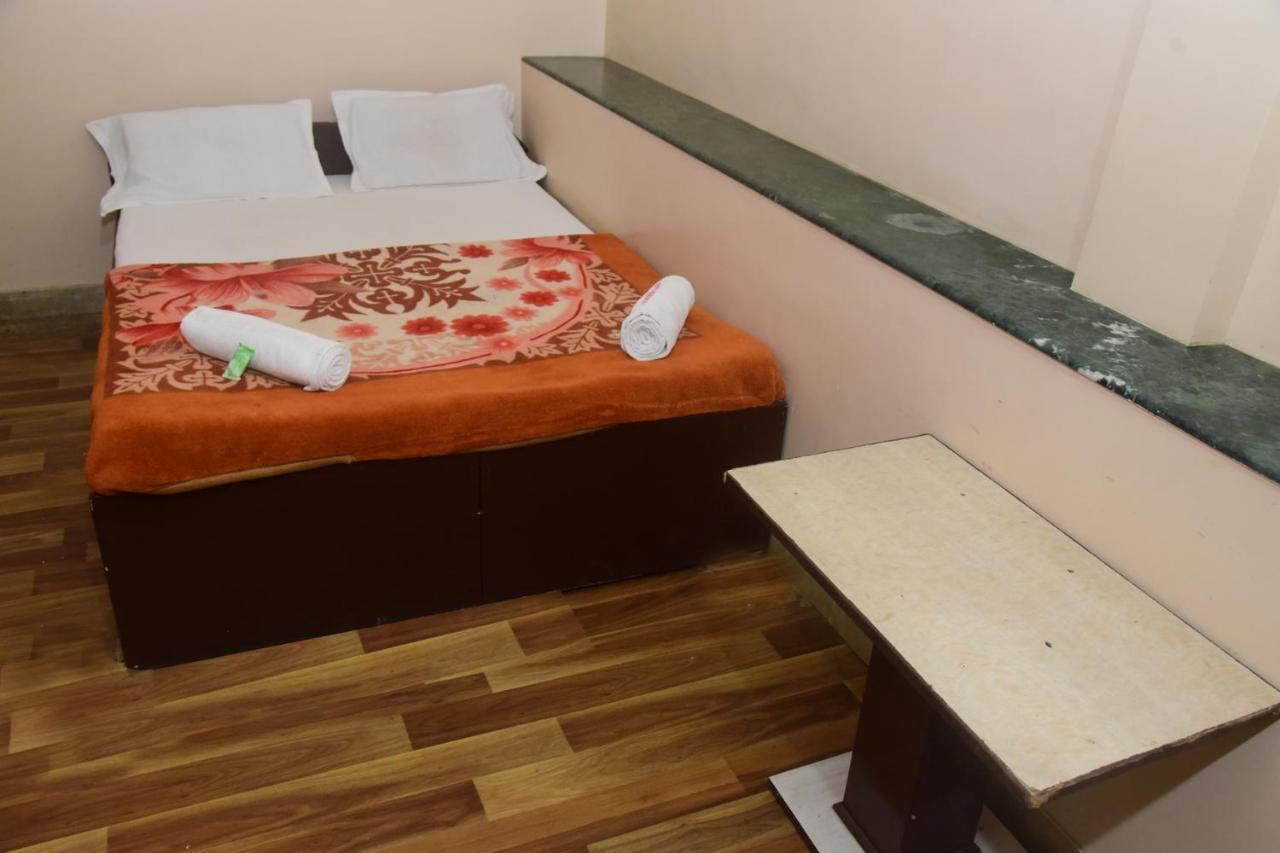 Hotel Parag Pune Esterno foto