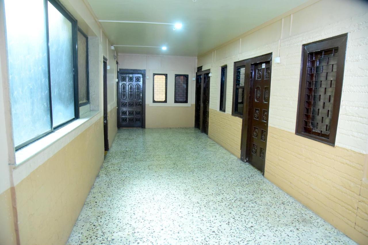 Hotel Parag Pune Esterno foto